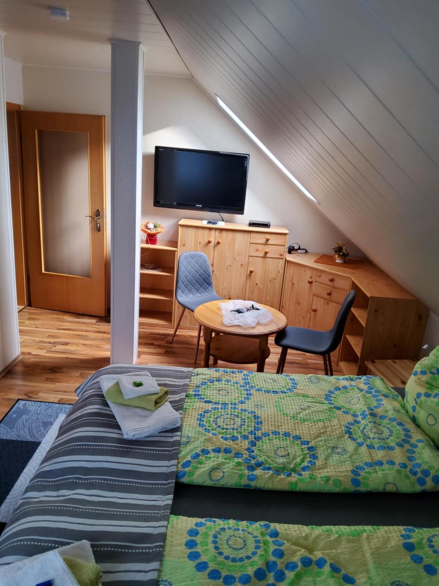 ורניגרוד Ferienwohnung Anna מראה חיצוני תמונה